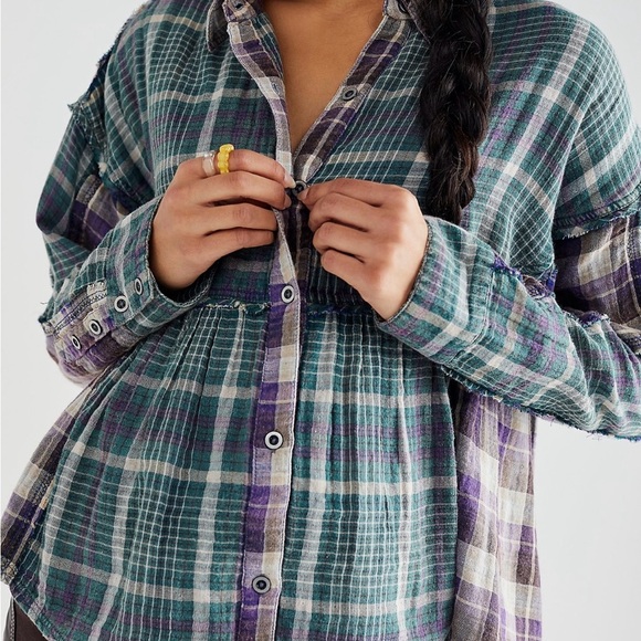 We the free people blue plaid button short top small S 100% cotton - Picture 1 of 8